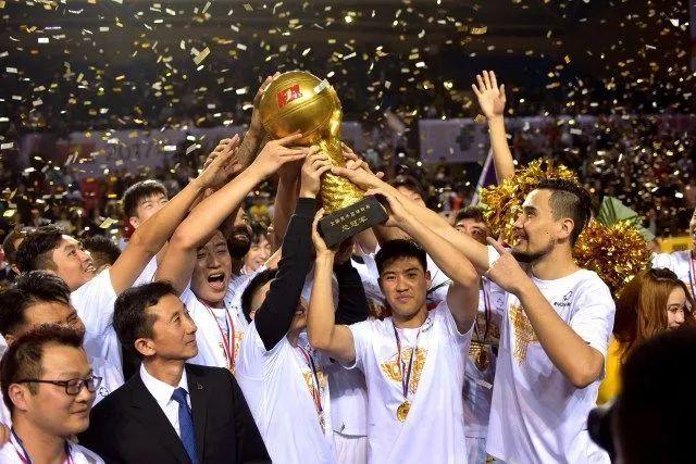 英联杯阿森纳奏响四冠序章 曼城背水一战方可救赎